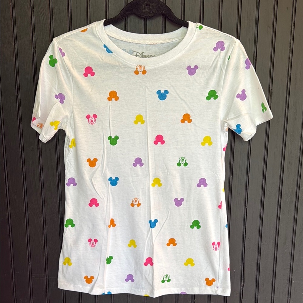 Disney White Mickey Mouse Short Sleeve Tee NWOT